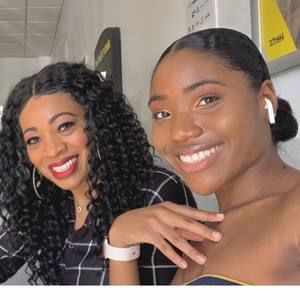 Meet your Posher, Cynthia